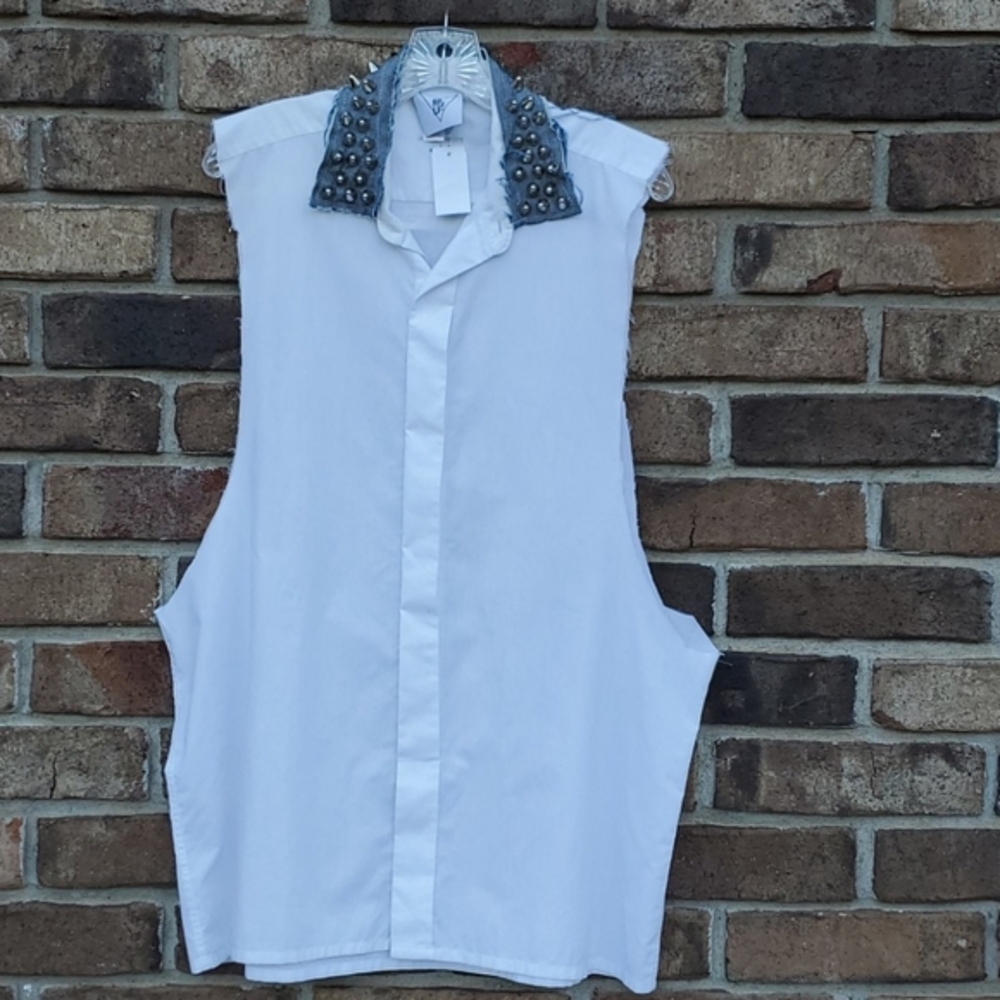 Jaques Britt Button Down Studded Collar Tank Top